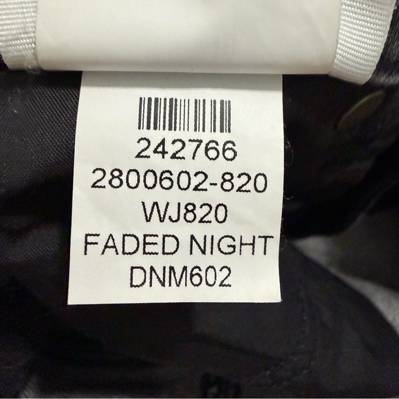 PAIGE Margot Shorts (High Rise) | Faded Night (Washed Black) | Size 26 - Picture 4 of 6